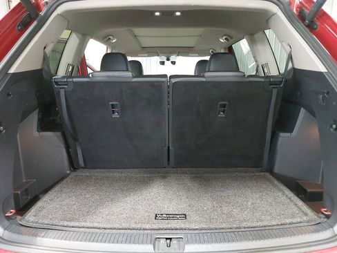 Used 2022 Volkswagen Atlas SE w/ Panoramic Sunroof Package AWD/4WD image 13