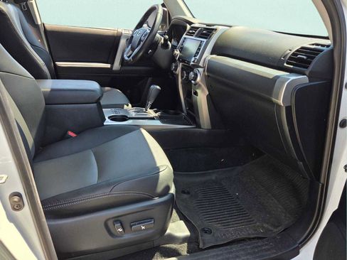 Used 2024 Toyota 4Runner SR5 Premium w/ Moonroof Package RWD image 18