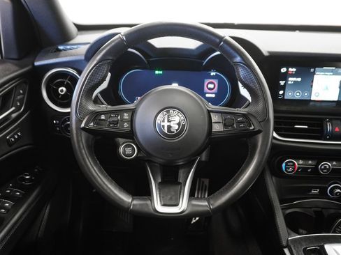 Used 2024 Alfa Romeo Stelvio Sprint image 15