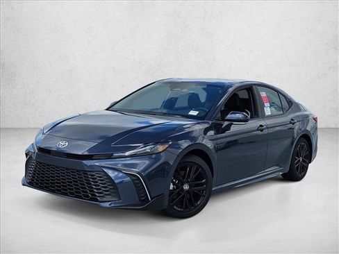 New 2026 Toyota Camry SE FWD image 1