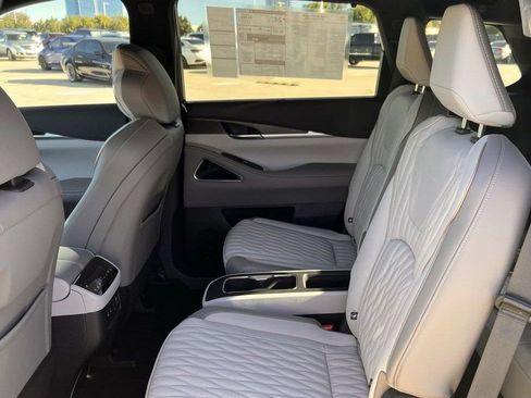 New 2026 INFINITI QX60 Autograph w/ Dark Cargo Package image 31