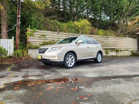 Used 2011 Lexus RX 350 AWD w/ Premium Pkg image 21