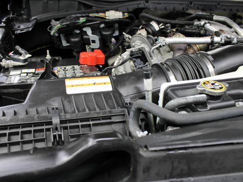Used 2023 Ford F350 Lariat AWD/4WD image 36