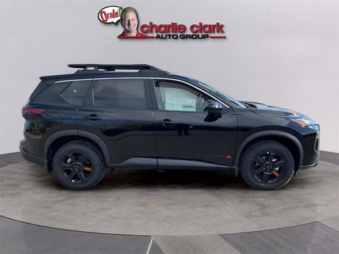 New 2026 Nissan Rogue SV image 7