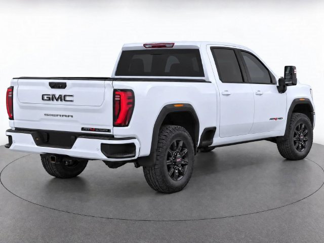 Used 2024 GMC Sierra 2500 AT4 AWD/4WD image 3