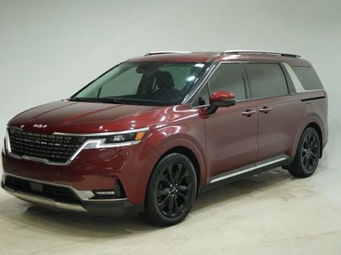 Used 2024 Kia Carnival SX image 3