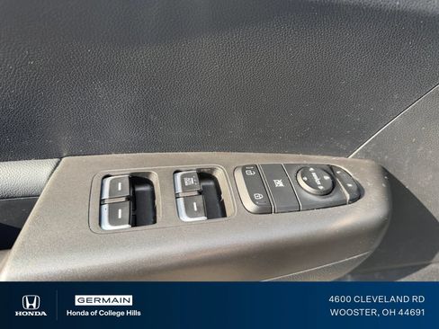 Used 2021 Kia Sportage LX AWD/4WD image 15