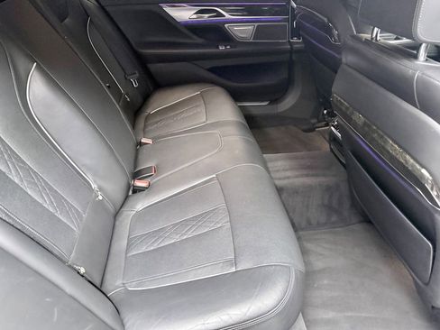 Used 2016 BMW 750i xDrive image 14