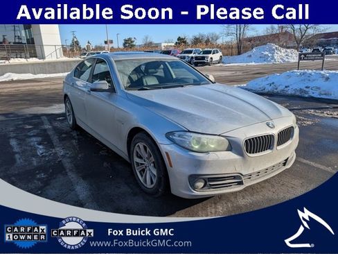 Used 2015 BMW 528i xDrive Sedan image 3