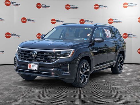 Used 2024 Volkswagen Atlas SEL Premium R-Line AWD/4WD image 1