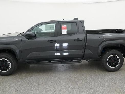 New 2026 Toyota Tacoma TRD Off-Road AWD/4WD image 3