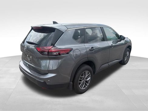 Used 2026 Nissan Rogue S image 5