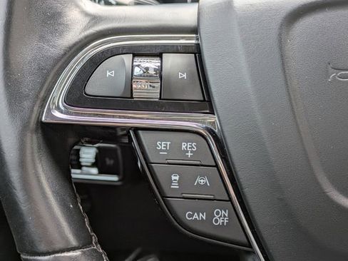 Certified 2022 Lincoln Nautilus Reserve w/ Equipment Group 201A image 27