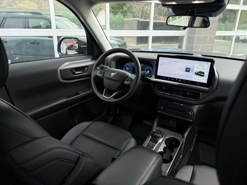 Used 2025 Ford Bronco Sport Big Bend w/ Black Appearance Package AWD/4WD image 39