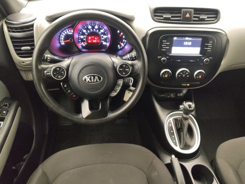 Used 2019 Kia Soul FWD image 22