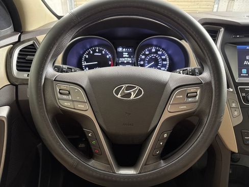 Used 2018 Hyundai Santa Fe Sport w/ 2.4L Value Package 02 FWD image 14