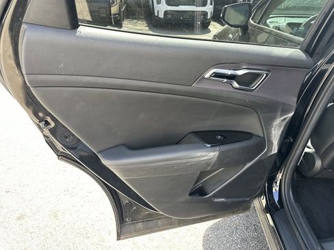 Certified 2023 Kia Sportage SX image 26