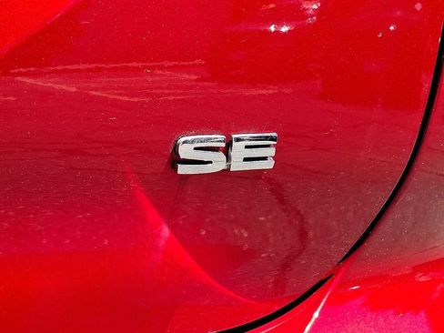 Used 2025 Mitsubishi Outlander SE AWD/4WD image 35