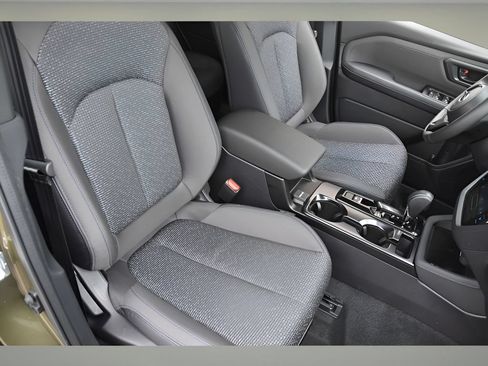 Used 2026 Subaru Forester Premium AWD/4WD image 28