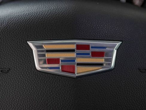 Used 2020 Cadillac XT4 Sport image 14