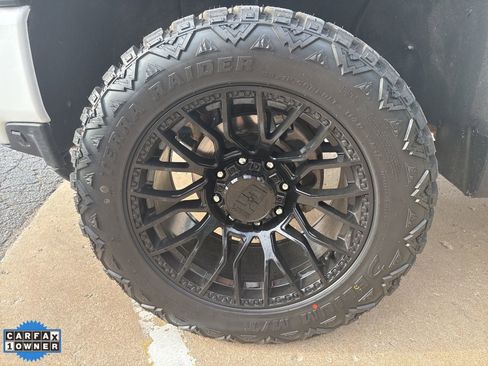 Used 2023 Chevrolet Silverado 2500 LT w/ Convenience Package image 9