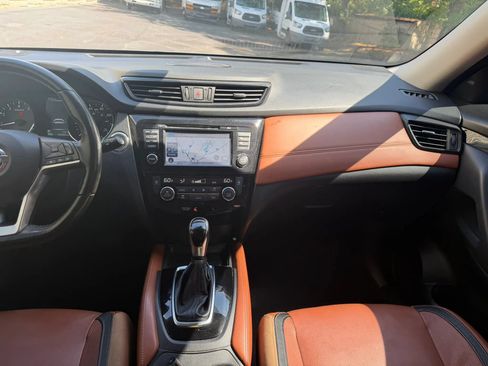 Used 2017 Nissan Rogue SL w/ SL Premium Package AWD/4WD image 19
