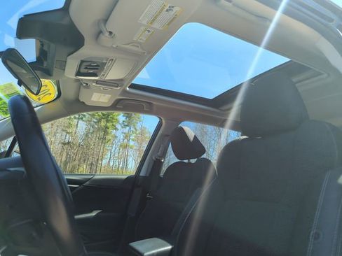 Used 2023 Subaru Forester Premium AWD/4WD image 26