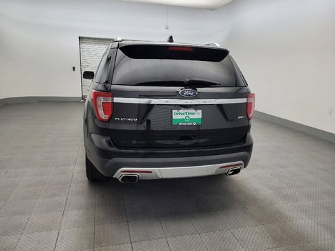 Used 2017 Ford Explorer Platinum AWD/4WD image 6