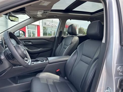Used 2023 Nissan Rogue SV w/ SV Premium B Package AWD/4WD image 32
