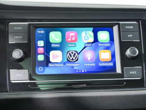 Used 2024 Volkswagen Jetta SE w/ Panoramic Sunroof Package FWD image 20