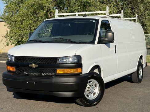 Used 2021 Chevrolet Express 2500 Extended w/ Driver Convenience Package RWD image 1