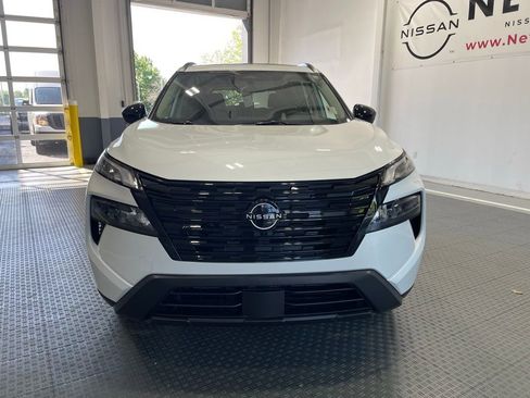 New 2026 Nissan Rogue SV FWD image 3