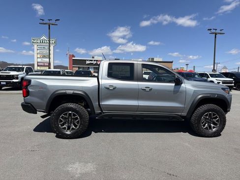 New 2026 Chevrolet Colorado ZR2 w/ Technology Package AWD/4WD image 5