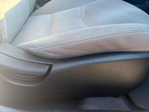 Used 2013 Hyundai Elantra GLS w/ Preferred Pkg FWD image 31