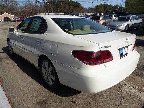 Used 2005 Lexus ES 330 image 8