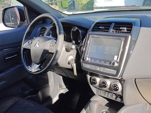 New 2025 Mitsubishi Outlander Sport AWD image 29