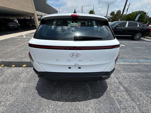 Used 2026 Hyundai Kona SE FWD image 25
