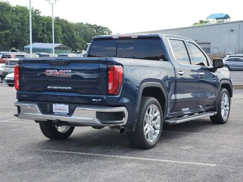 Used 2020 GMC Sierra 1500 SLT w/ SLT Premium Plus Package AWD/4WD image 4