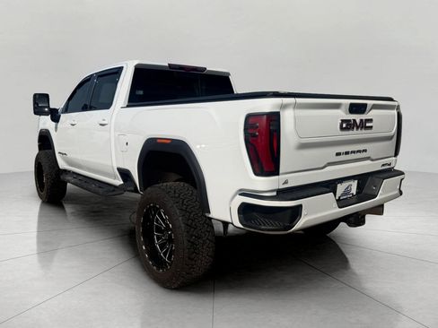 Used 2024 GMC Sierra 2500 AT4 w/ Technology Package image 10