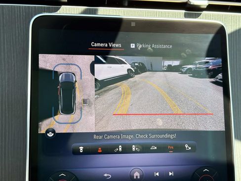 Used 2023 Mercedes-Benz EQS 450+ SUV image 26