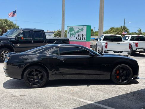 Used 2010 Chevrolet Camaro LT RWD image 6