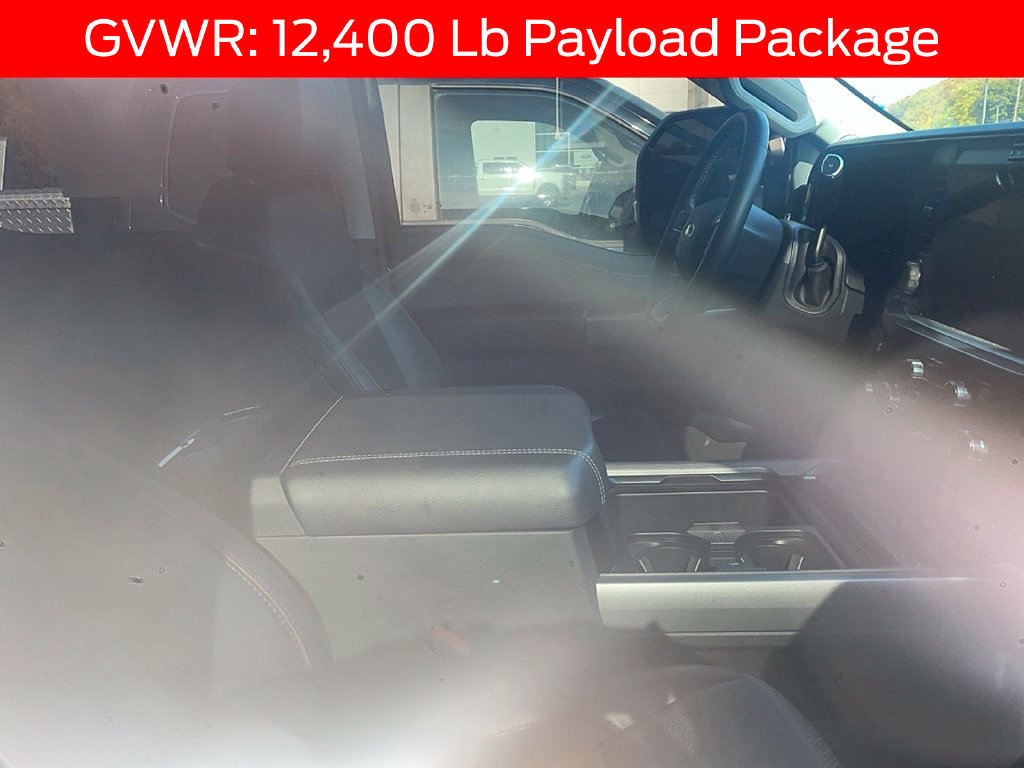 Used 2026 Ford F350 Lariat w/ Lariat Premium Package AWD/4WD image 12