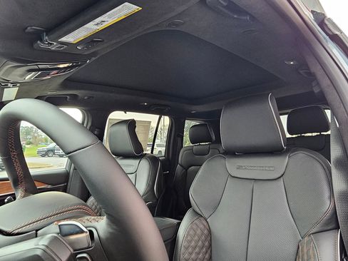 New 2026 Jeep Grand Cherokee Summit image 20