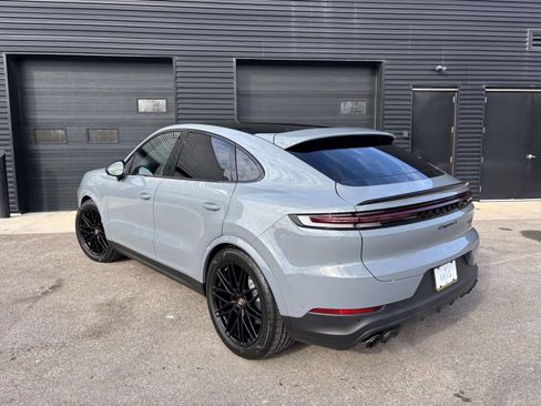 New 2026 Porsche Cayenne S AWD/4WD image 3