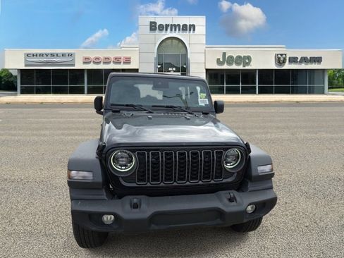 Certified 2025 Jeep Wrangler Unlimited Sport AWD/4WD image 2