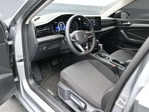 Used 2026 Volkswagen Jetta S FWD image 4