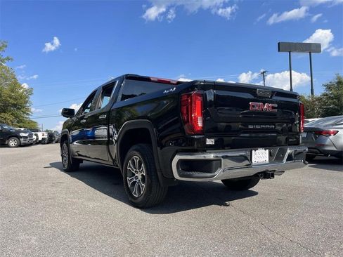 Used 2025 GMC Sierra 1500 SLT image 4