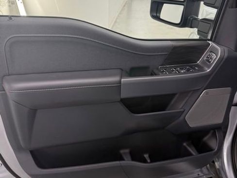 New 2025 Ford F150 Lariat w/ Equipment Group 501A Mid image 11