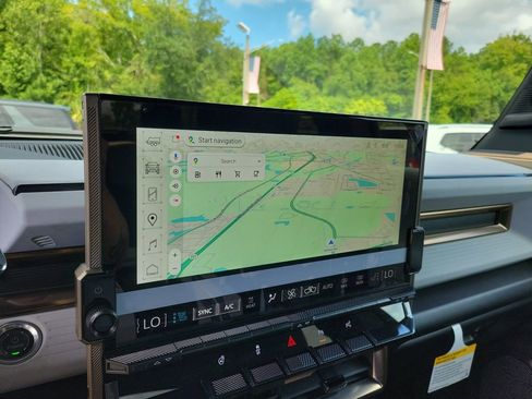 New 2025 GMC Hummer EV 2X image 26