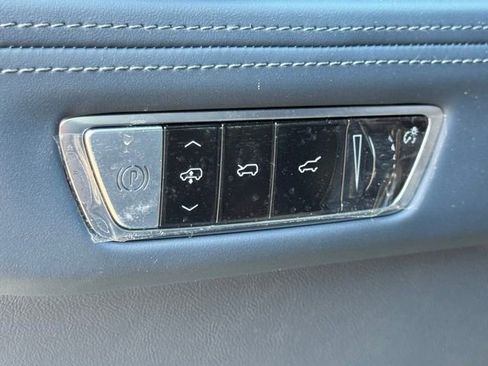 New 2025 Cadillac Escalade IQ Luxury 2 image 19